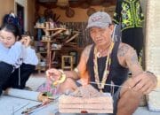 Manik-Manik Dayak : Belajar dan Melihat Langsung Pembuatannya di Irau ke-11
