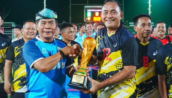Final Meriah! Malinau Juara Hardiknas Mini Soccer 2026, Gubernur Tutup Turnamen