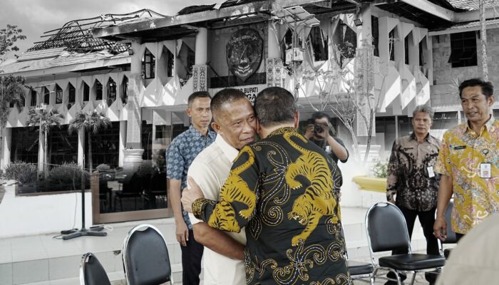 Wagub Tinjau Kantor Bupati Bulungan Pasca Kebakaran, Sampaikan Keprihatinan 