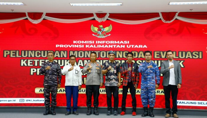 Luncurkan Monev KIP 2026, Sekprov Dorong Badan Publik Makin Transparan 