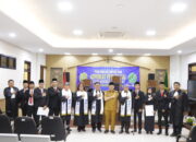 Pengangkatan Advokat Peradi SAI, Wagub Ingkong Ala Ingatkan Pentingnya Menjaga Integritas